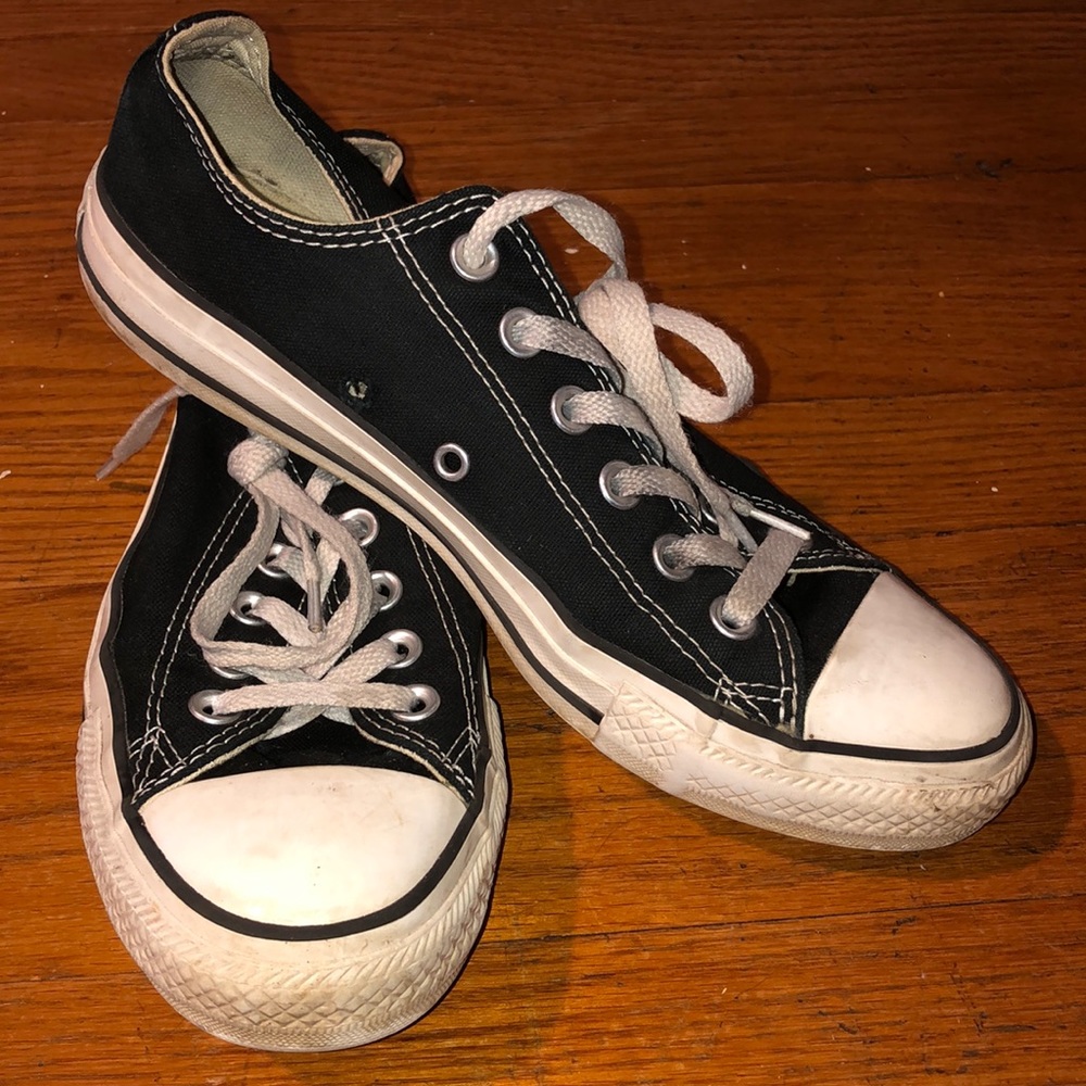 Black Converse